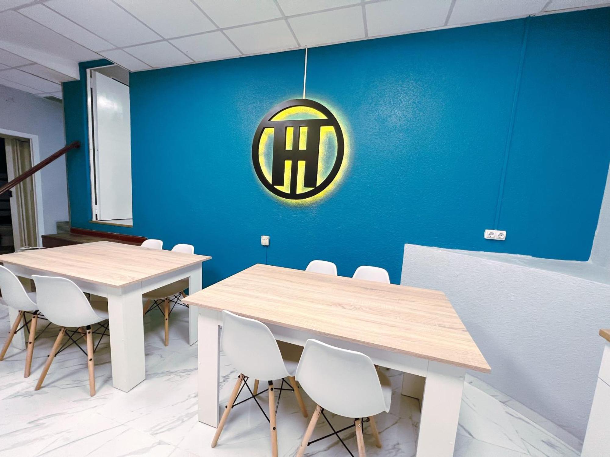 Hostel Thirty One Madrid Buitenkant foto